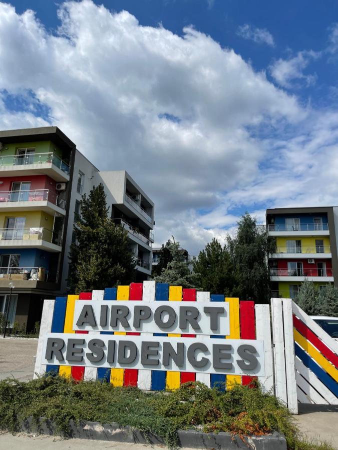Fly Airport Residences & Therme-Self Check-In Otopeni Dış mekan fotoğraf