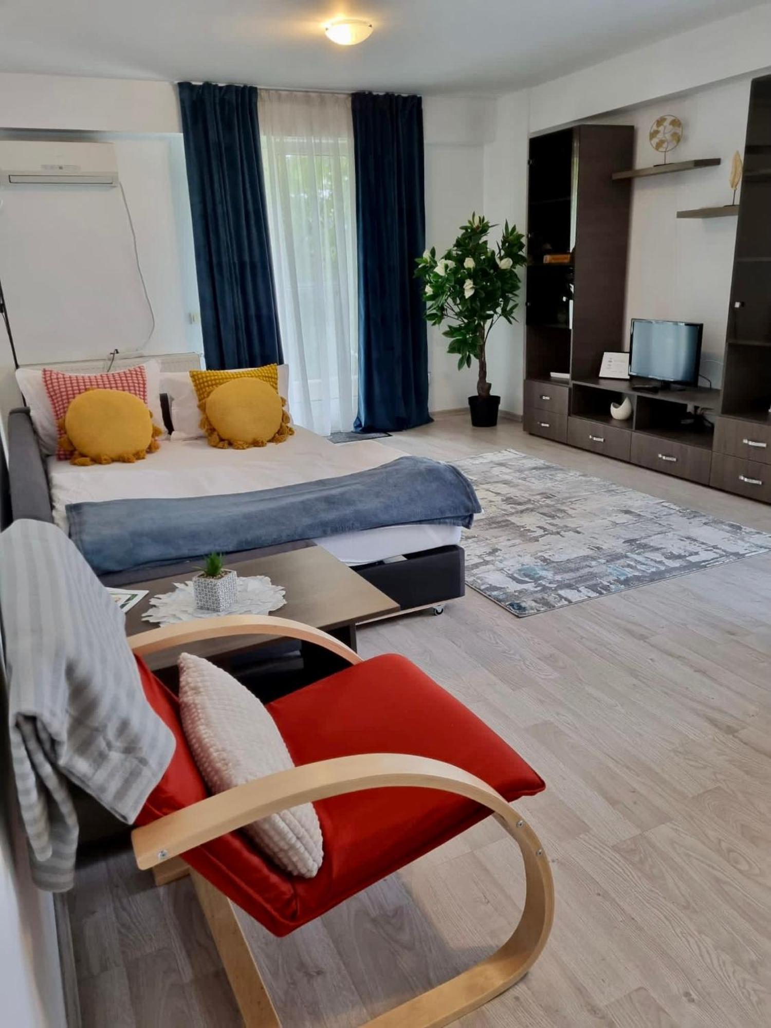 Fly Airport Residences & Therme-Self Check-In Otopeni Dış mekan fotoğraf